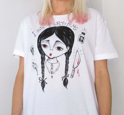 SOLD - T-shirt hand painted