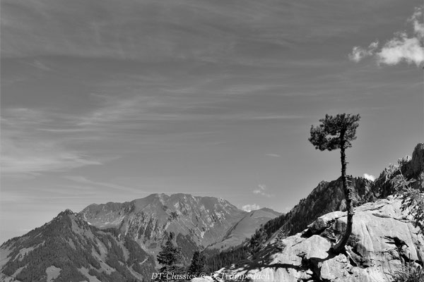 Fernblick von den "Gastlosen"/CH