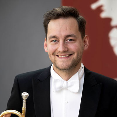 FABIAN HUEMER    Koordinierter Solotrompeter