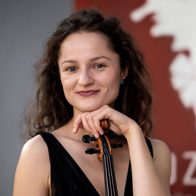 LAURA BORTOLOTTO 1. Violine
