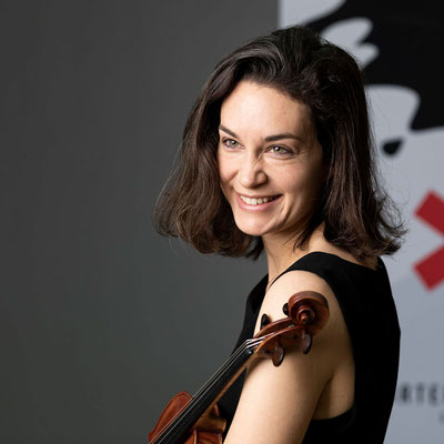 SOPHIA HERBIG Koordinierte 1. Stimmführerin 2. Violine