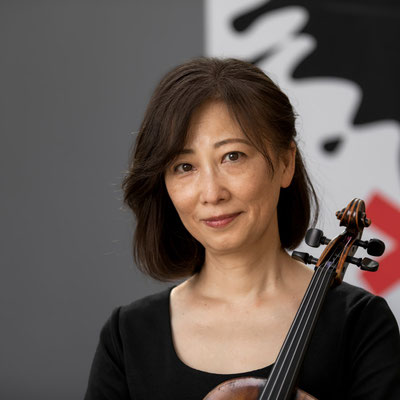 TOSHIE SUGIBAYASHI  Viola
