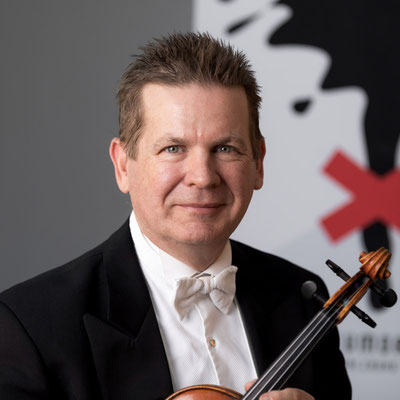 SCOTT STILES 1. Violine