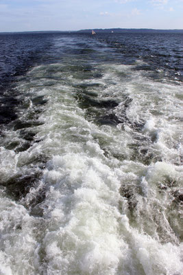 Traversée du Lac Victoria vue 03