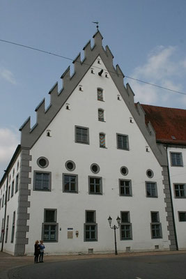 Fuggerhaus, Landratsamt