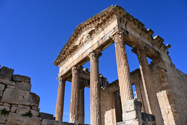 Dougga Archiologiepark, Saturntempel