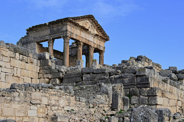 Dougga Archiologiepark, Saturntempel