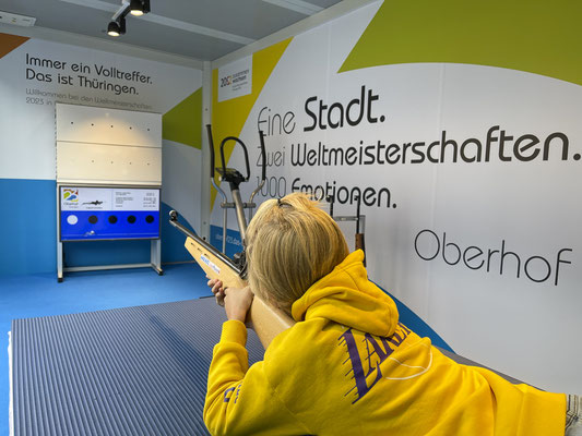 Liegend-Schießen am Biathlonsimulator