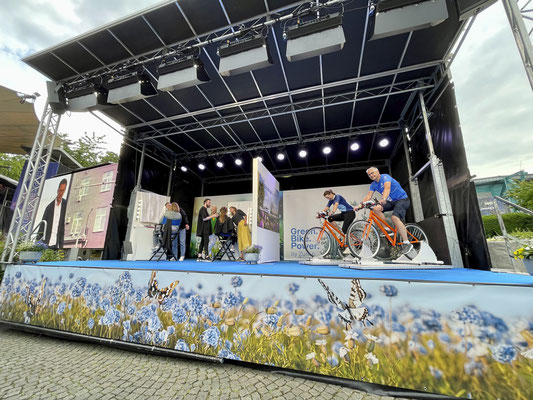 UmweltBikes bei einer BühnenShow
