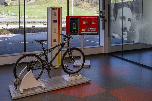 EnergyBike Physik 3 - Festinstallation in einem Besucherzentrum der E-Werke Gröbming in der Steiermark