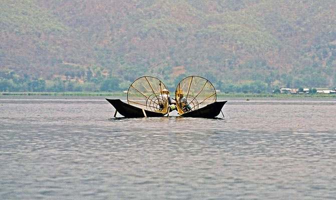 Pêcheur sur le lac Inlé en Birmanie