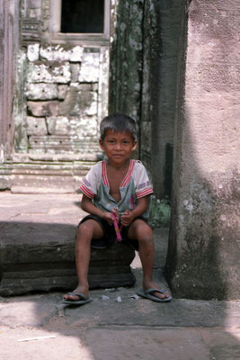 Enfant, Angkor, Cambodge