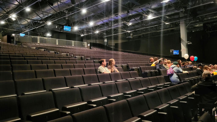 provisorische Oper im Staatenhaus Köln