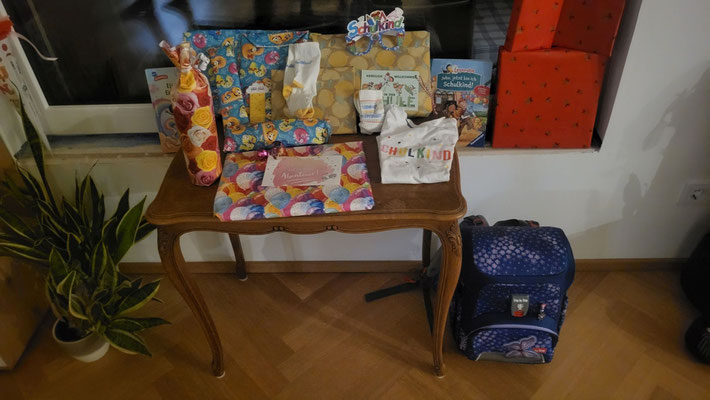Geschenke für Ella