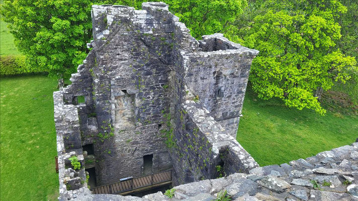 Carnasserie Castle