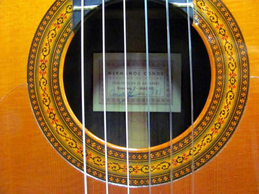 Hermanos Conde 1978 - Guitar 4 - Photo 5