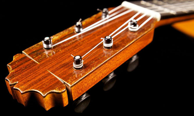 Manuel Reyes 1972 - Guitar 1 - Photo 11