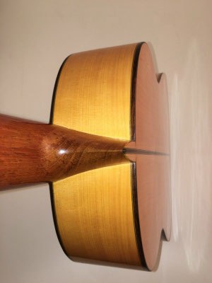 Manuel Reyes 1982 - Guitar 3 - Photo 10
