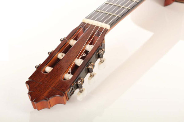 Manuel Bellido 1980 - Guitar 2 - Photo 5
