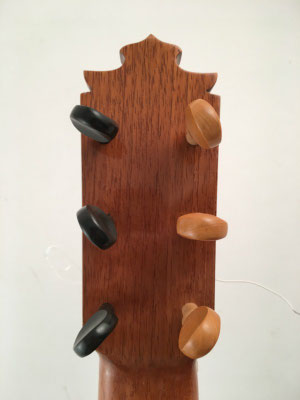 Francisco Barba 1975 - Guitar 2 - Photo 25