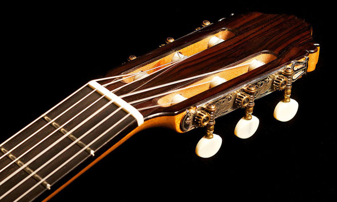 Miguel Rodriguez 1964 - Guitar 1 - Photo 11