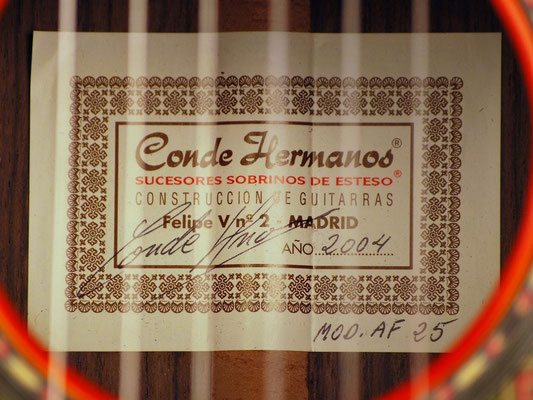 Hermanos Conde 2004 - Guitar 1 - Photo 3