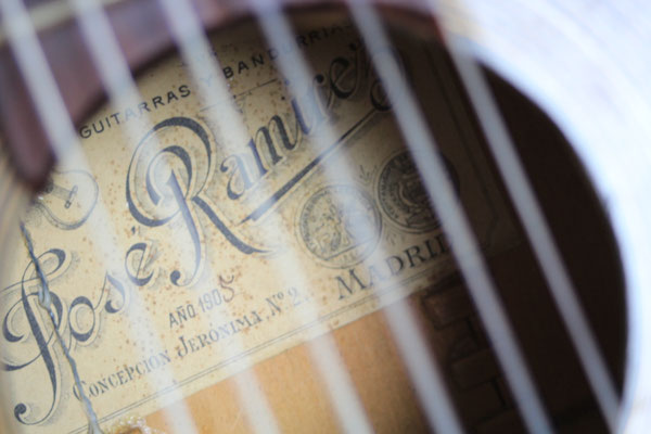 Jose Ramirez 1905 - Guitar 1 - Photo 13
