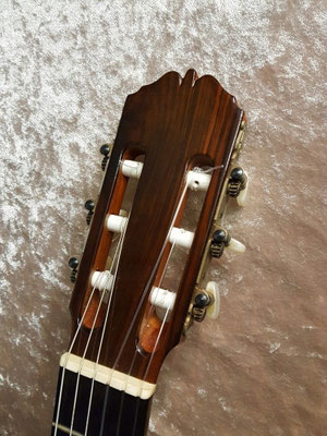 Hermanos Conde 1981 - Guitar 7 - Photo 4