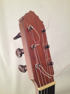 Manuel Reyes 1962 - Guitar 2 - Photo 17