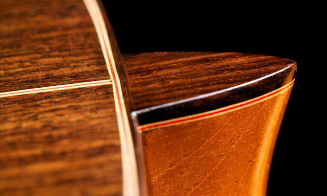 Maria Conde 2016 - Guitar 5 - Photo 8