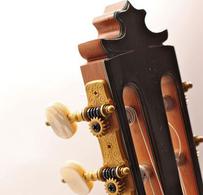 Francisco Barba 2009 - Guitar 1 - Photo 6