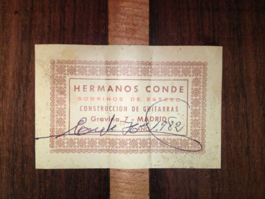 Hermanos Conde 1982 - Guitar 1 - Photo 2