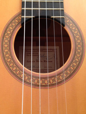 Antonio Marin Montero 1976 - Guitar 1 - Photo 1