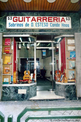 HERMANOS CONDE - SOBRINOS DE DOMINGO ESTESO - SHOP - ATOCHA NO. 53