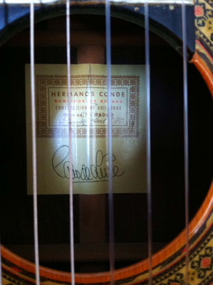 Hermanos Conde 1990 - Guitar 6 - Photo 6