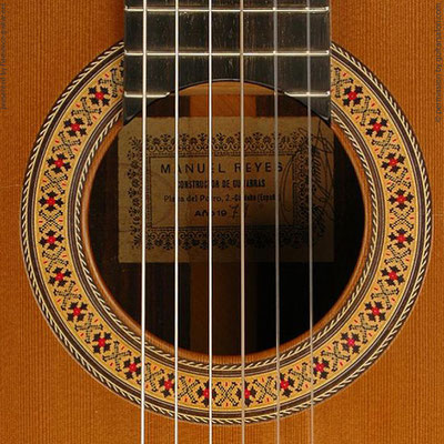 MANUEL REYES | GUITAR  GITARRE | 1979  | ROSETTES ROSETTEN