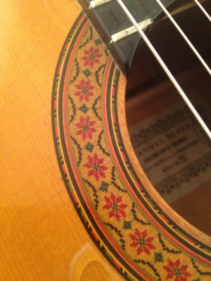 Manuel Reyes 1976 - Guitar 2 - Photo 3
