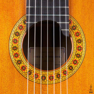 Miguel Rodriguez 1975 - Guitar 3 - Photo 1