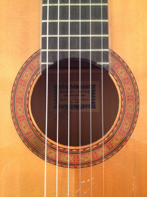 Manuel Reyes 1962 - Guitar 1 - Photo 1