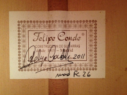 Felipe Conde 2011 - Guitar 4 - Photo 2