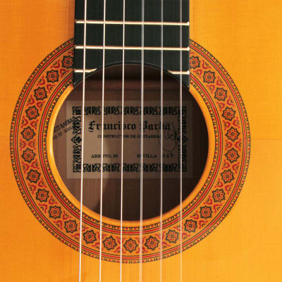 Francisco Barba 2017 - Guitar 4 - Photo 1