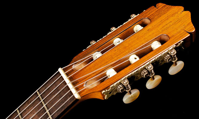 Santos Hernandez 1930 - Guitar 2 - Photo 10