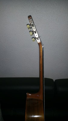 Sobrinos de Domingo Esteso 1972 - Guitar 6 - Photo 8