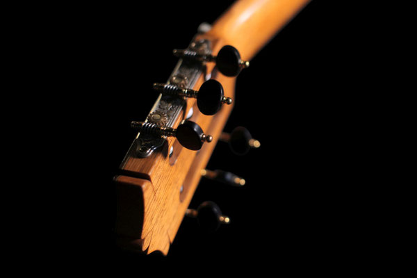 Arcangel Fernandez 2008 - Guitar 1 - Photo 4