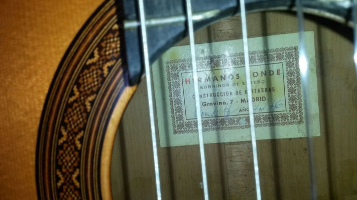 Hermanos Conde 1976 - Guitar 4 - Photo 9