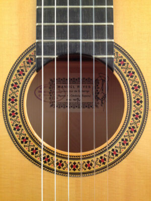 Manuel Reyes 1991 - Guitar 2 - Photo 1