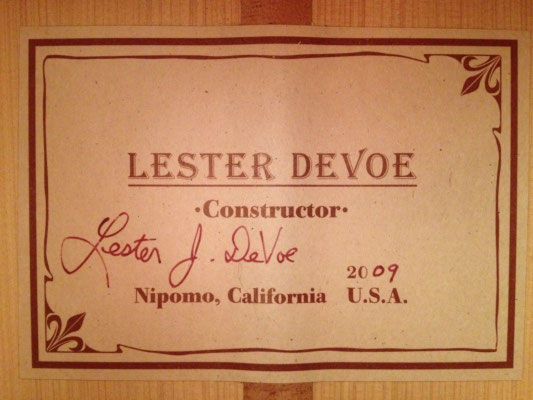 Lester Devoe 2009 - Guitar 1 - Photo 1