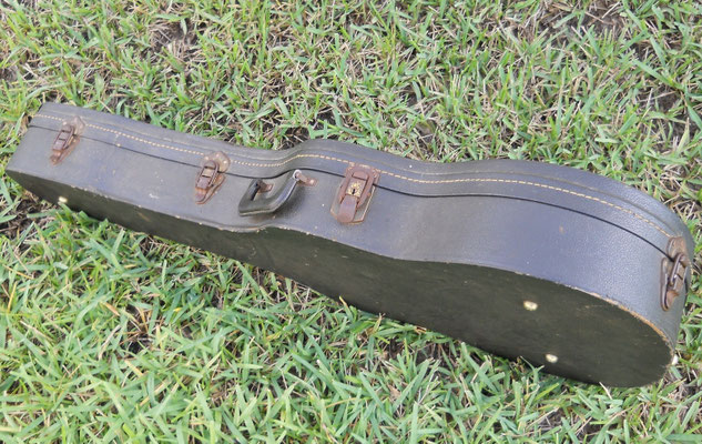 Sobrinos de Domingo Esteso 1974 - Guitar 4 - Photo 3
