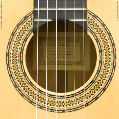 HERMANOS CONDE - SOBRINOS DE ESTESO 2013 - ROSETTE - BOCA