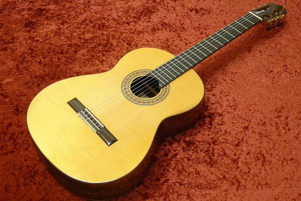 Lester Devoe 2002  - Guitar 1 - Photo 4